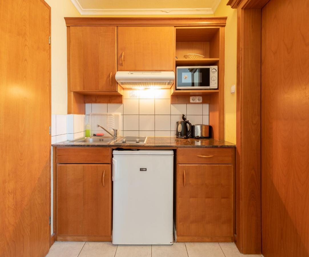 Holiday Club Apartman Hotel Heviz Exterior foto